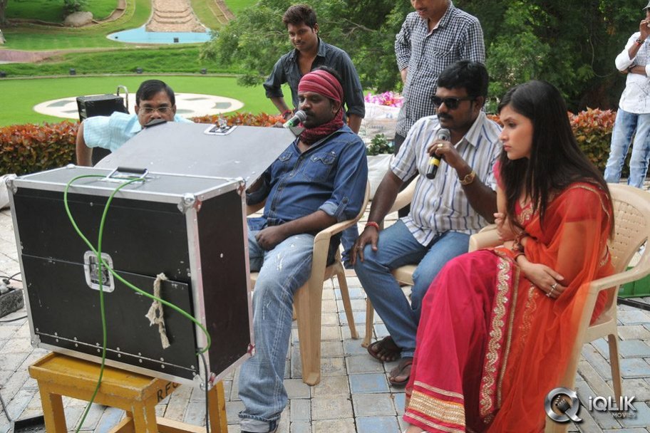 Prema Geema Jantha Nai